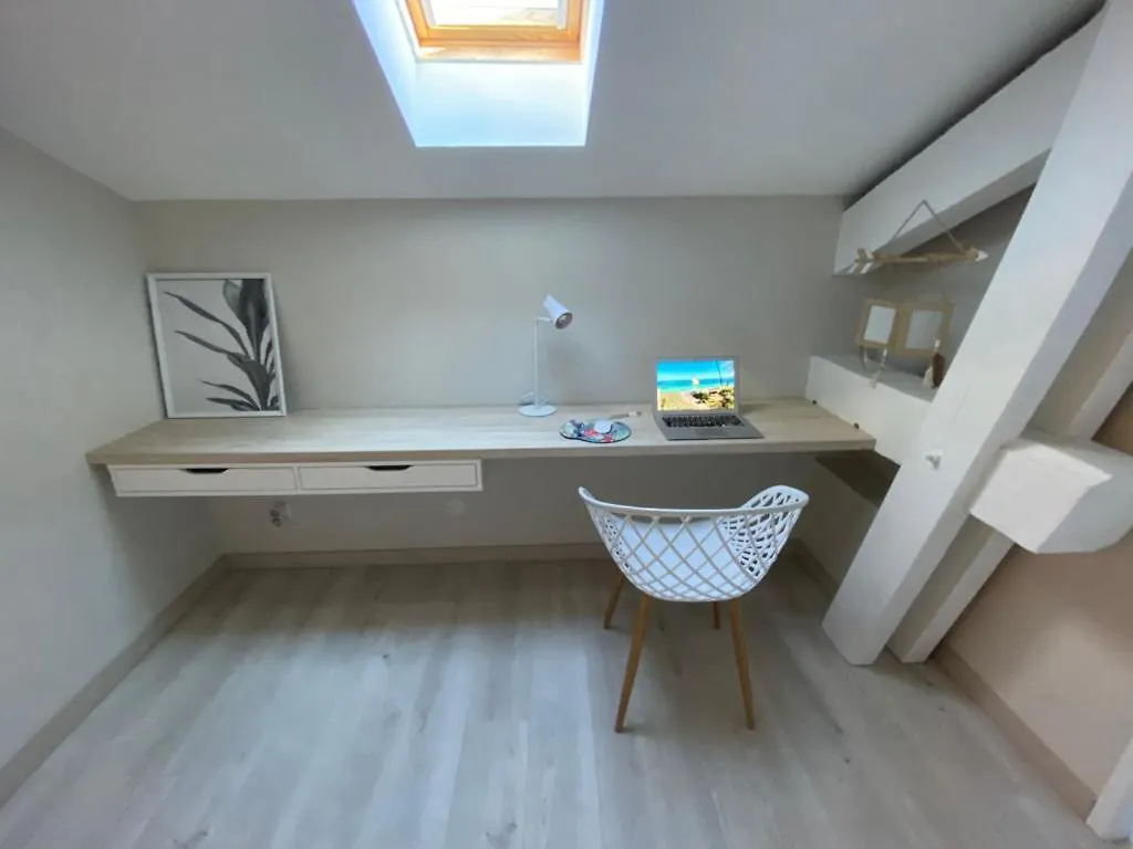 Appt Ambiance Exotique 2 Ch Piscine Lagon Apartment Tarbes